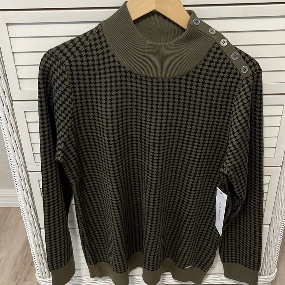 Calvin Klein sweater